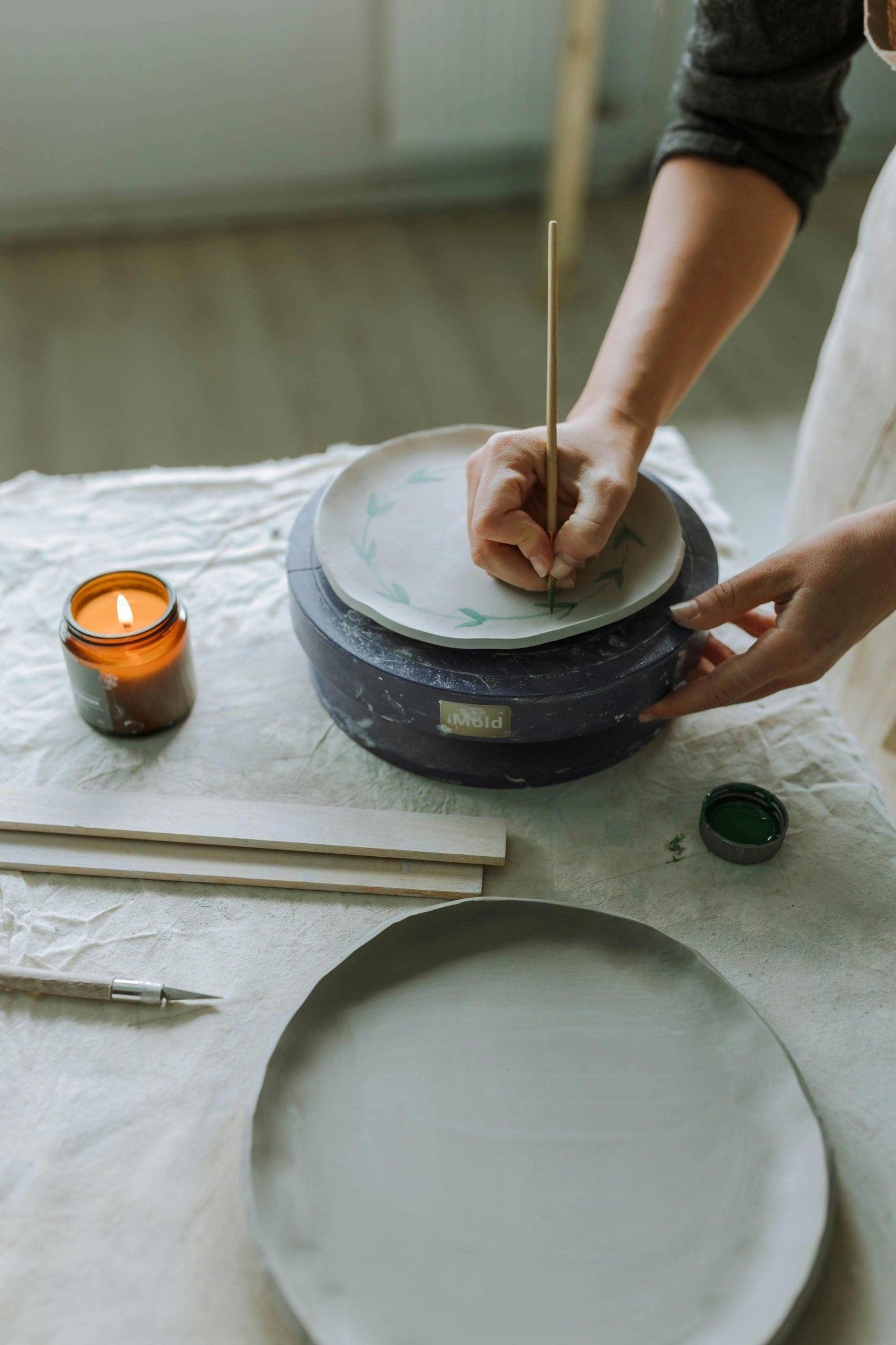 4-Weeks: Hand-building - Tuesday Evenings (Oct) - Studio Agni