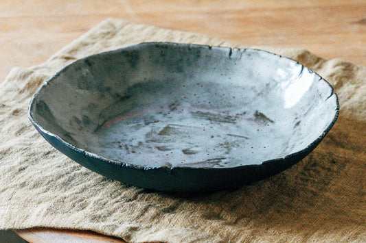 Black Indra Serving Bowl - Studio Agni