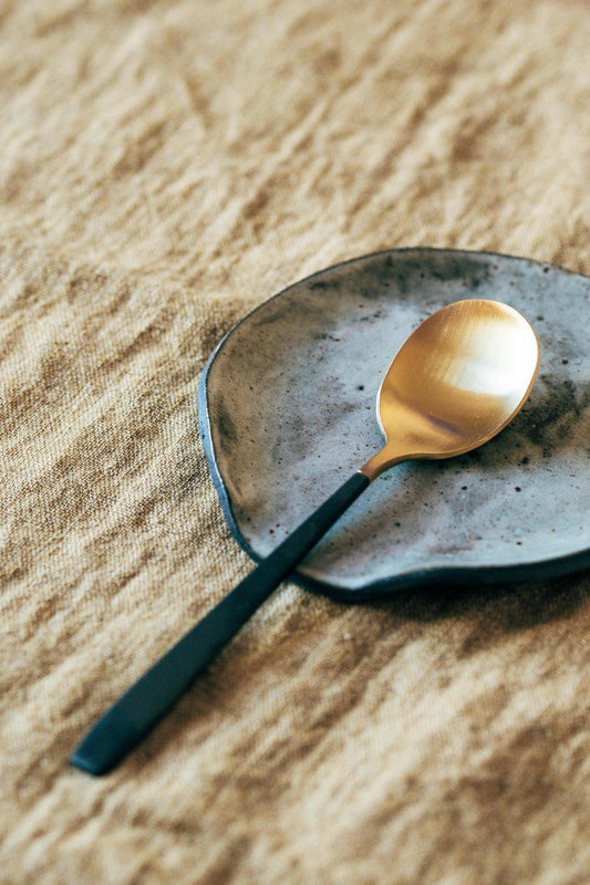 Black Indra Spoon Rest - Studio Agni